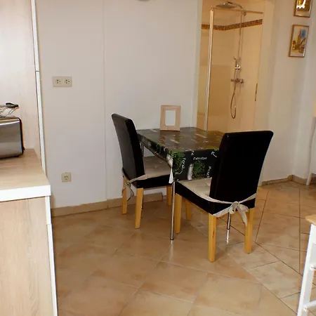 Zum Henker Apartment *